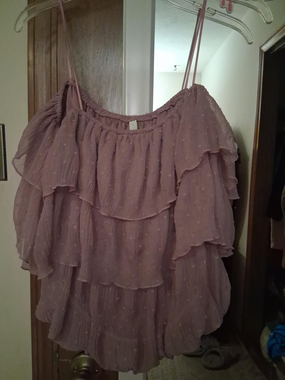 Women’s Glam Off-Shoulder Top in Dusty Mauve